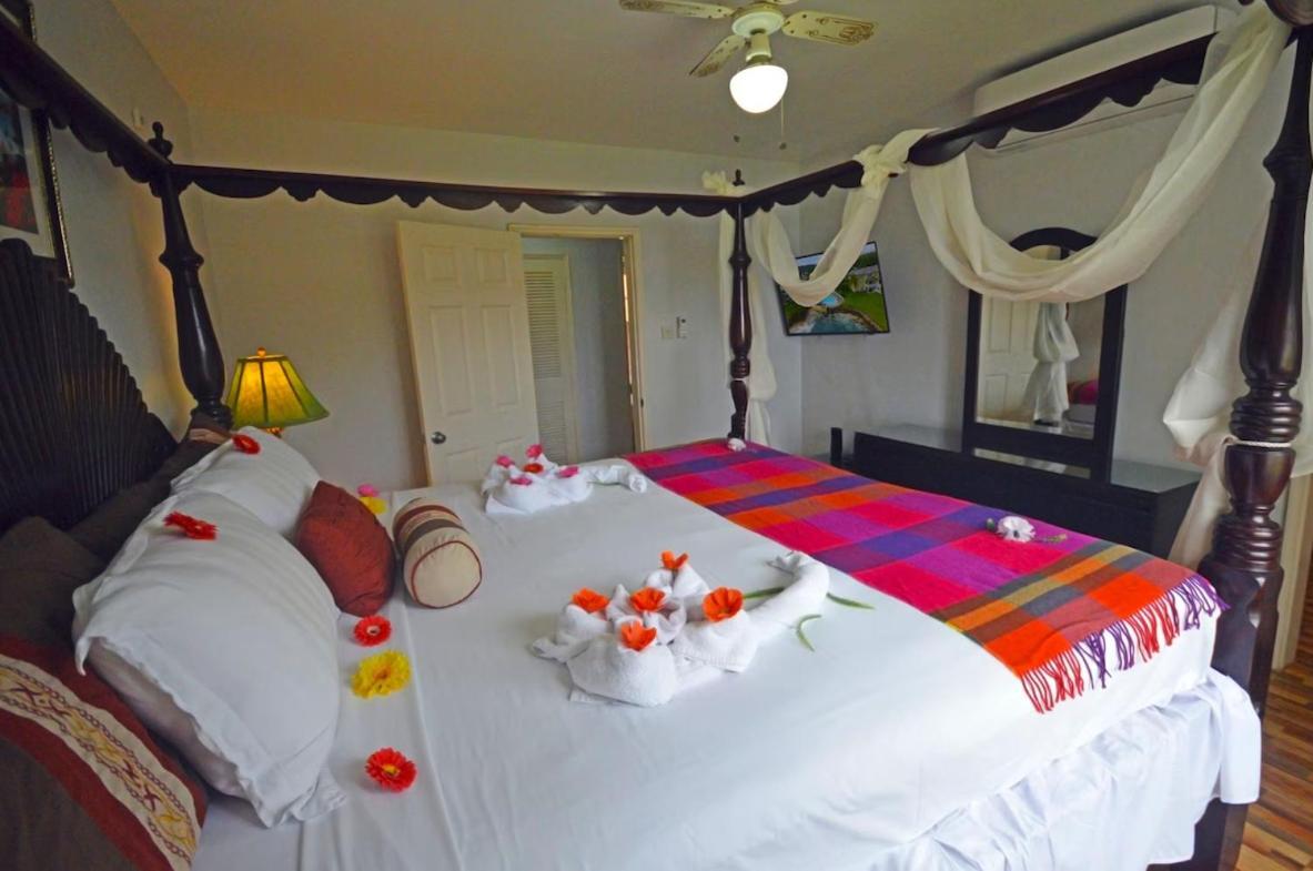 Sea 7 Appartement Ocho Rios Buitenkant foto